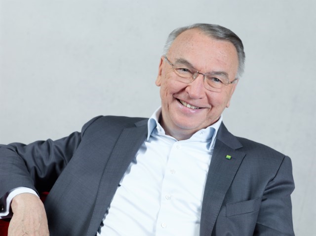 Eckhard Schwarzer